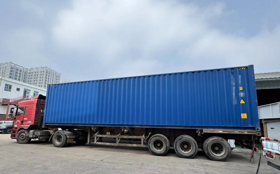 40HC container XCMG truck crane spare parts send to Australia
