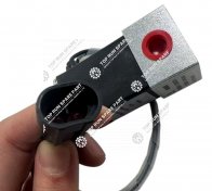 1.Brake solenoid valve 4120003756
